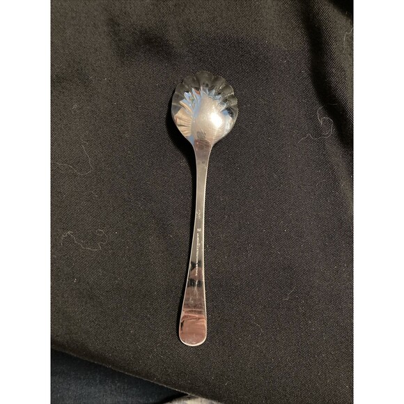 JA HENCKELS Jessica Stainless Glossy Sugar Shell Spoon Discontinued 6” - Picture 4 of 8